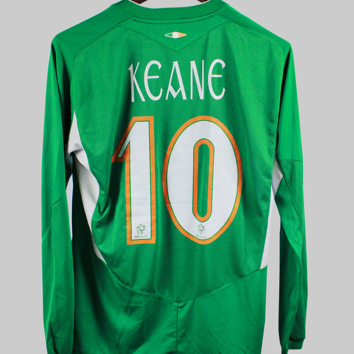 Ireland 2004-05 Keane Long Sleeve Home Kit   (M)