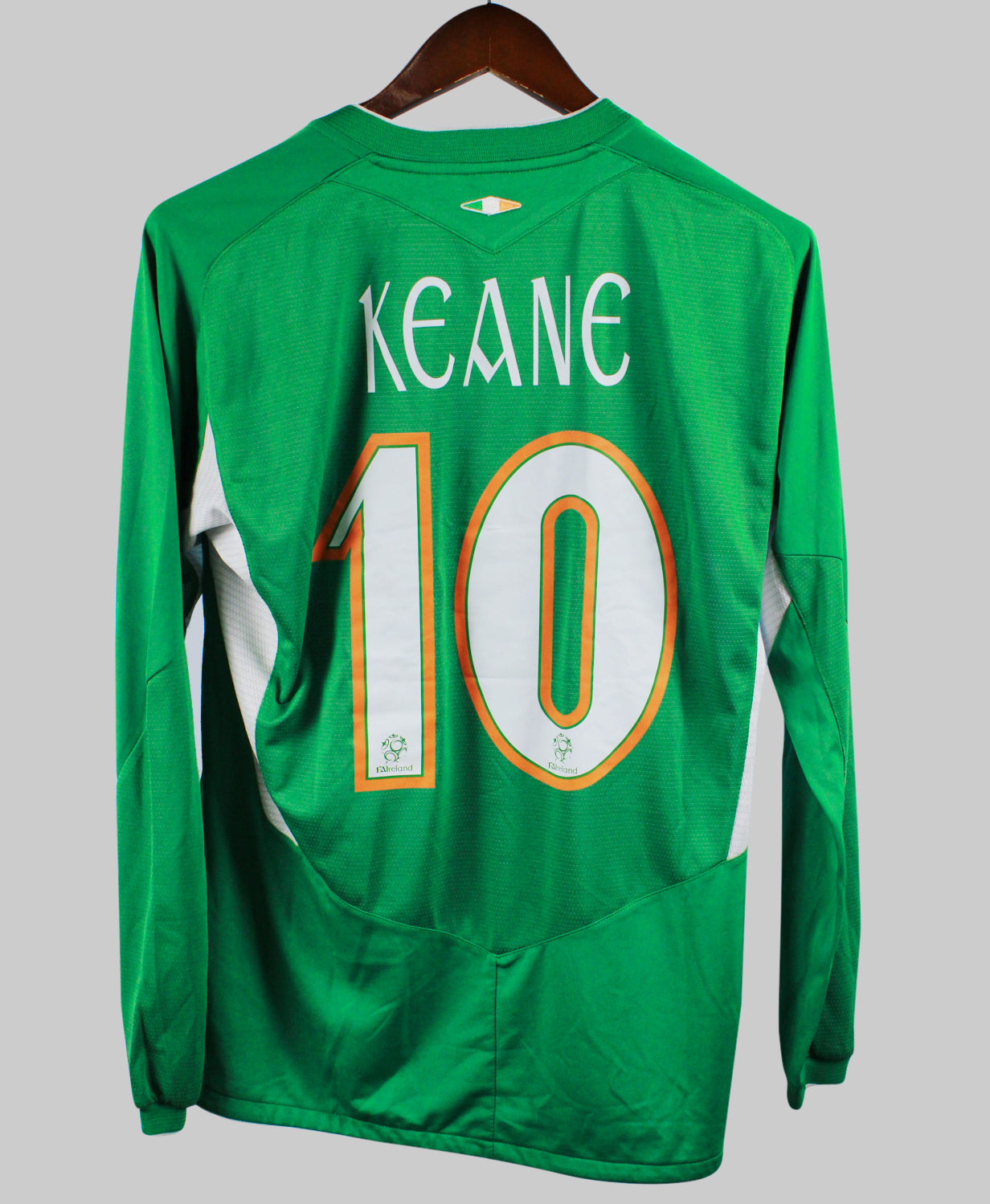 Ireland 2004-05 Keane Long Sleeve Home Kit   (M)