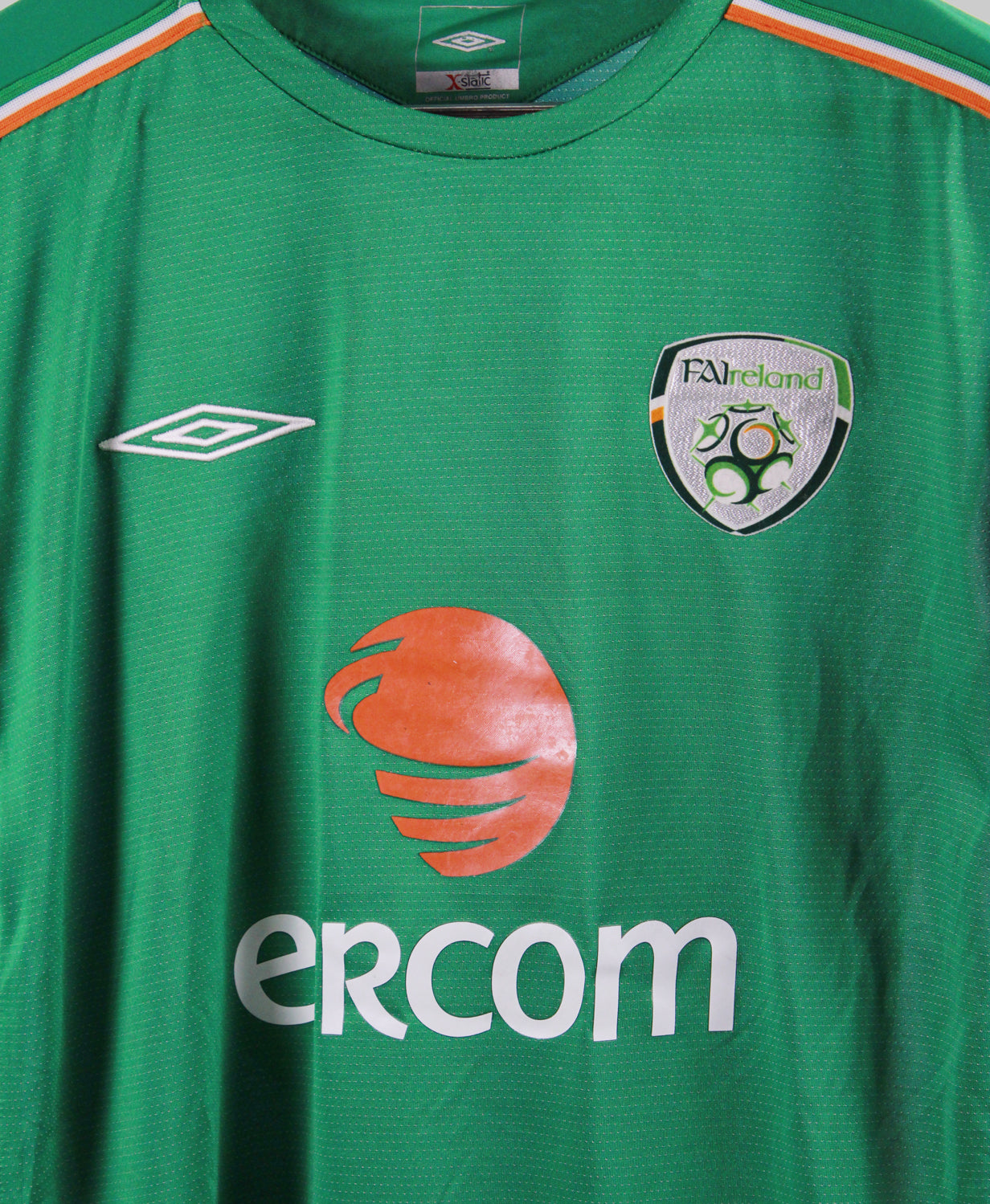 Ireland 2004-05 Keane Long Sleeve Home Kit   (M)