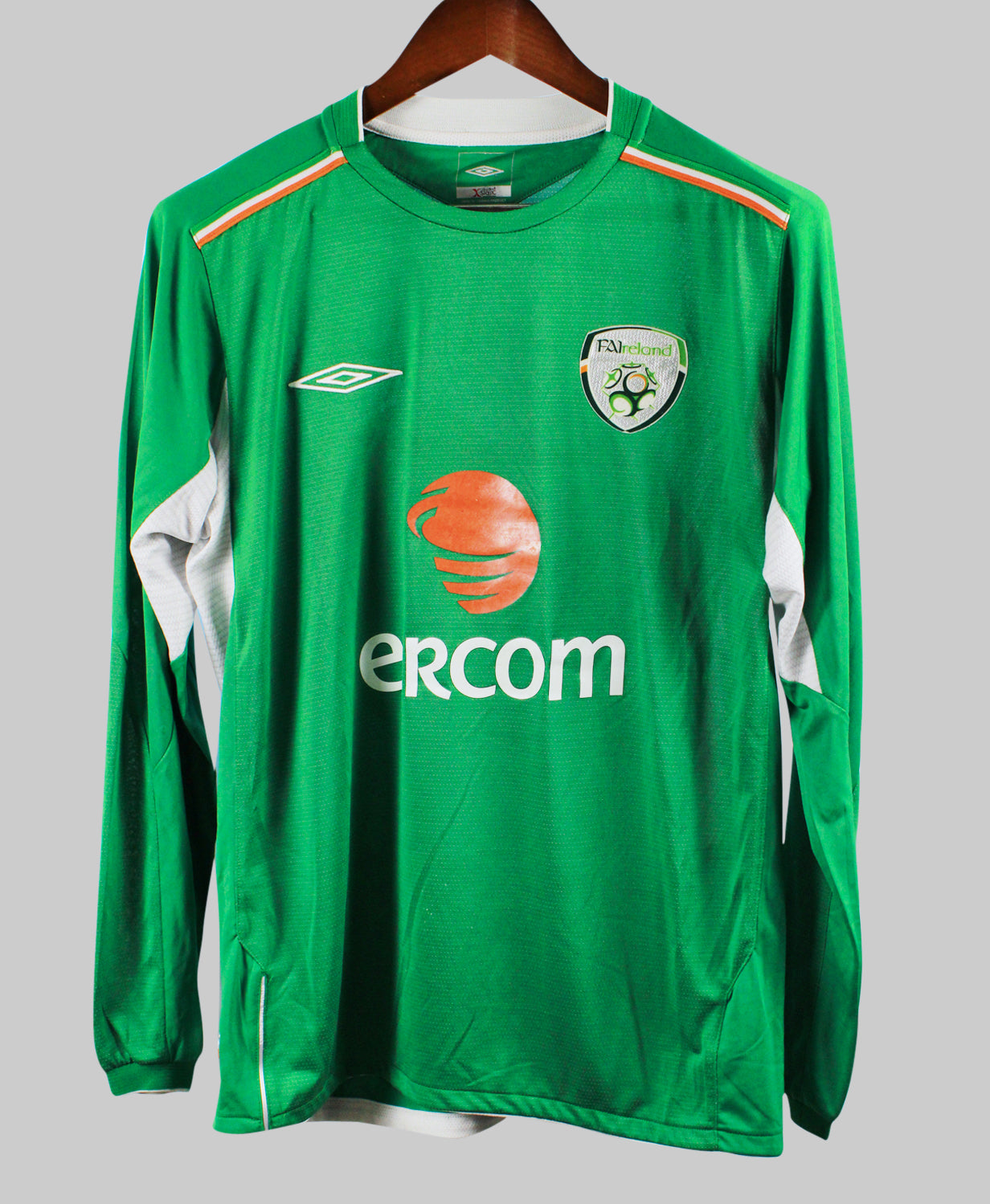 Ireland 2004-05 Keane Long Sleeve Home Kit   (M)