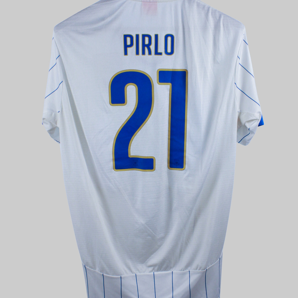 Italy 2014-15 Pirlo Away Kit   (L)