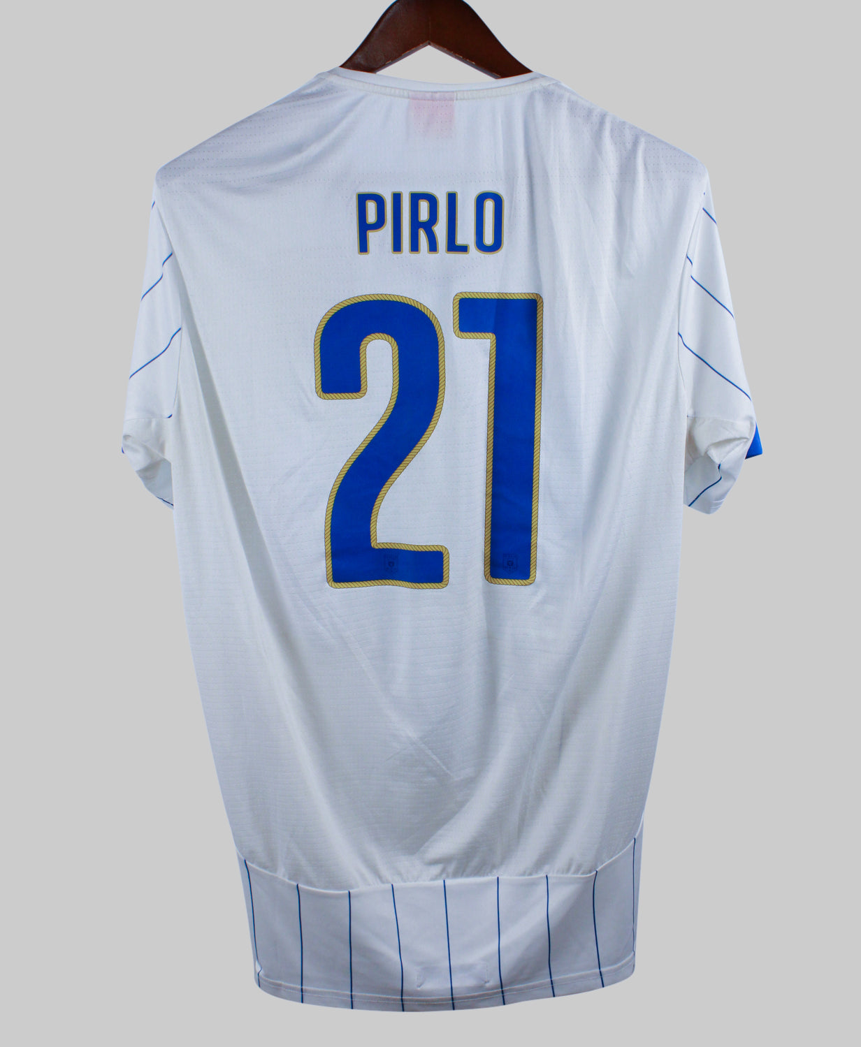Italy 2014-15 Pirlo Away Kit   (L)