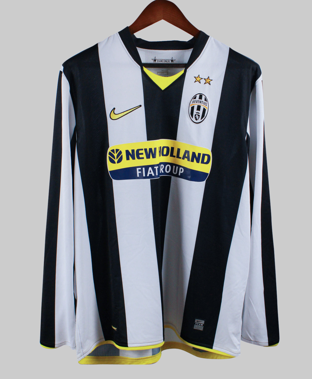 Juventus 2008-09 Amauri Home Kit   (XL)