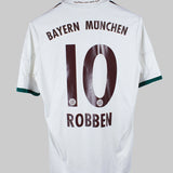 Bayern Munich 2013-14 Robben Away Kit  (M)