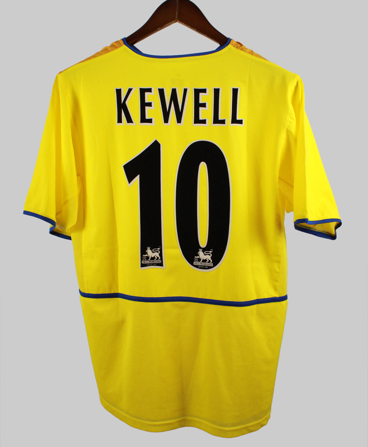 Leeds 2002-03 Kewell Away Kit   (M)