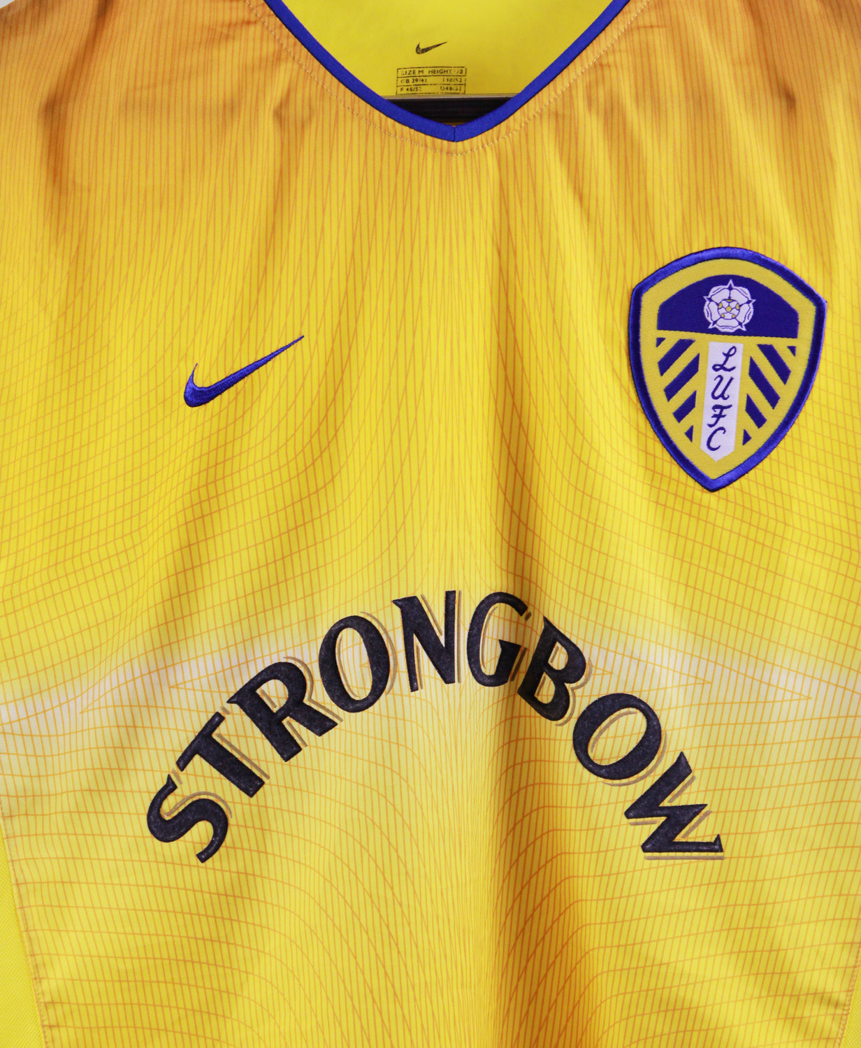 Leeds 2002-03 Kewell Away Kit   (M)