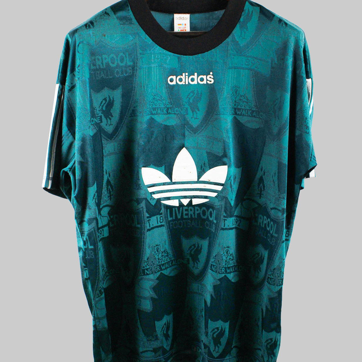 Liverpool 1995-96  Training Kit   (L)