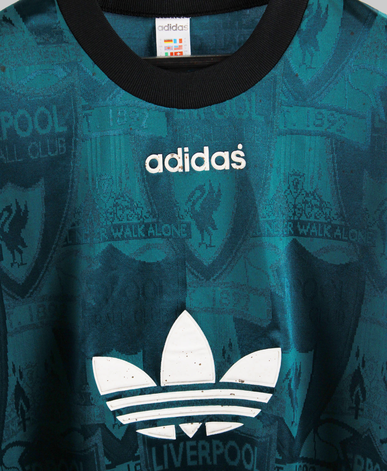 Liverpool 1995-96  Training Kit   (L)