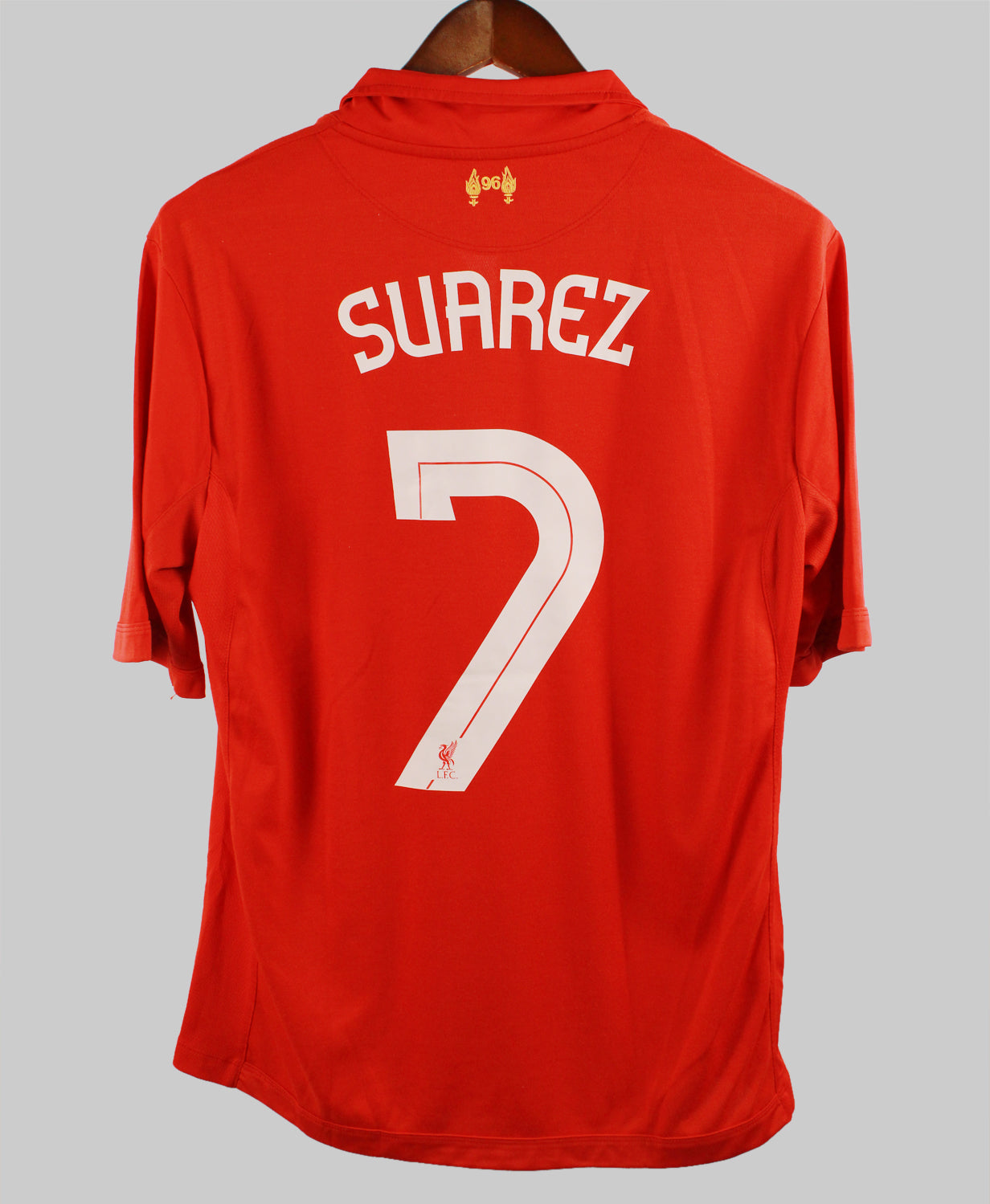 Liverpool 2012-13 Suarez Home Kit   (L)