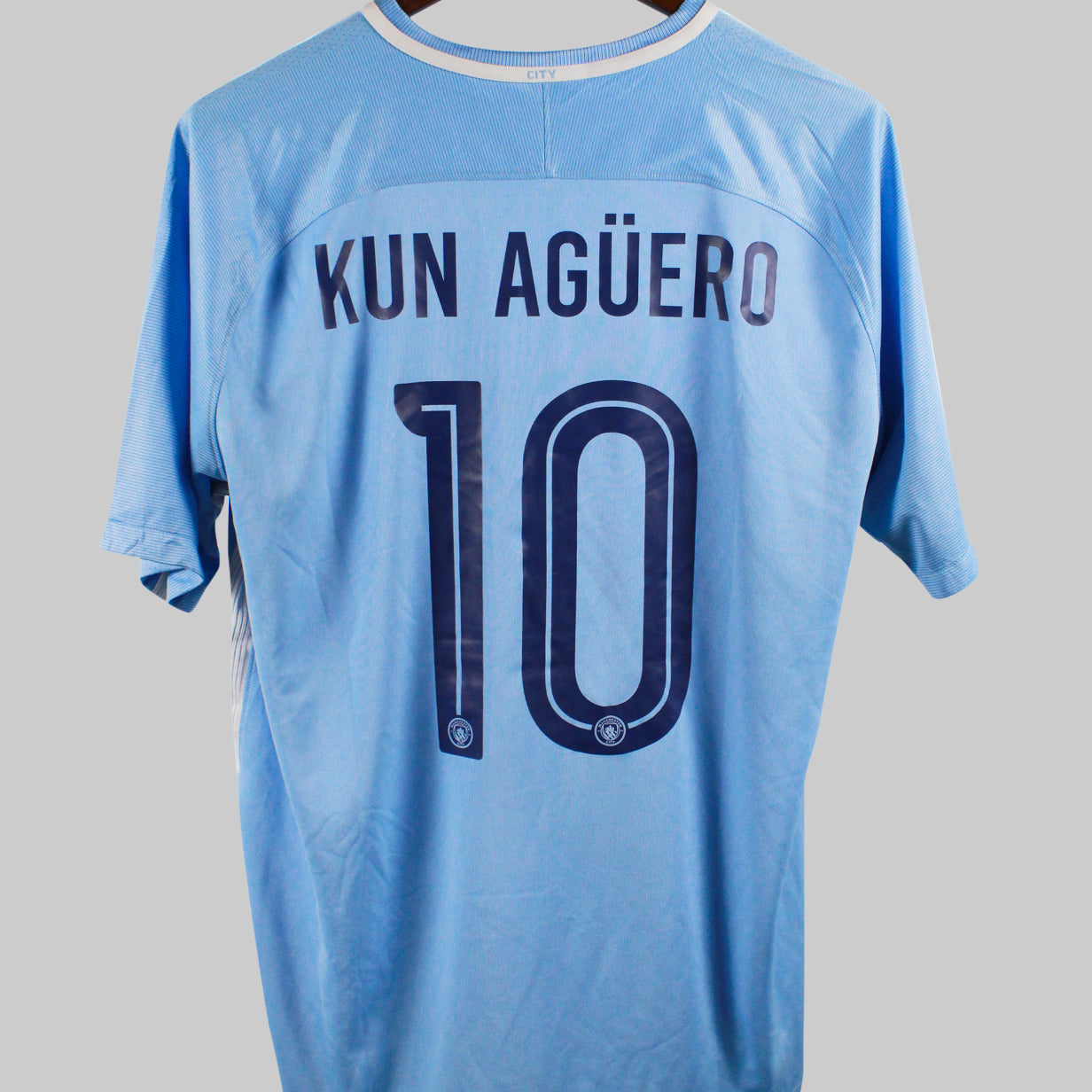 Manchester City 2017-18 Kun Aguero Home Kit   (XL)
