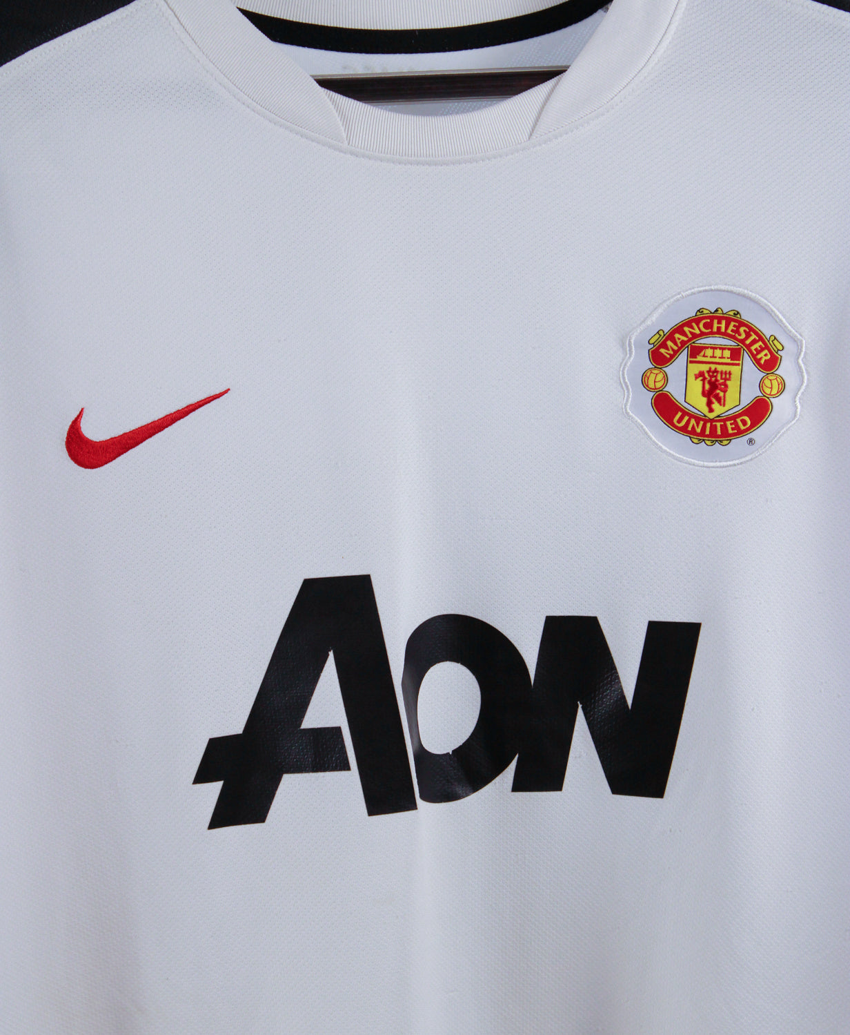Manchester United 2010-11 Nani Away Kit   (2XL)