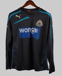 Newcastle 2013-14 Cisse Away Kit   (L)