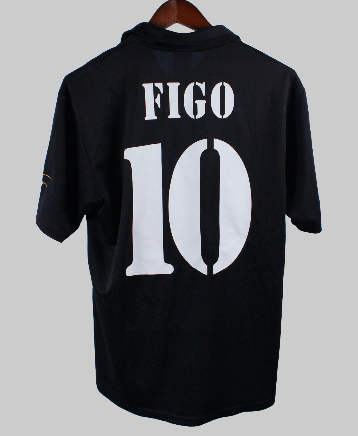 Real Madrid 2002-03 Figo Away Kit   (M)