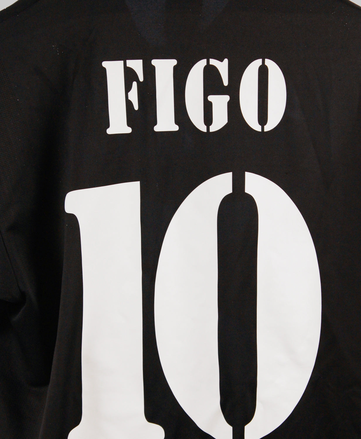 Real Madrid 2002-03 Figo Away Kit   (M)