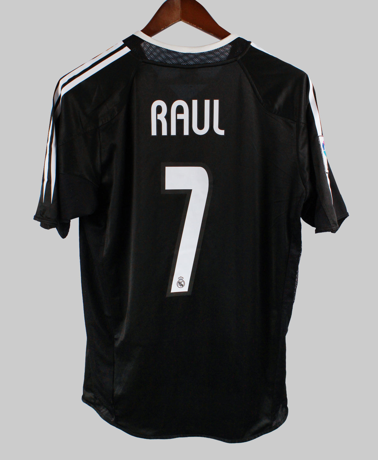 Real Madrid 2004-05 Raul Away Kit   (M)