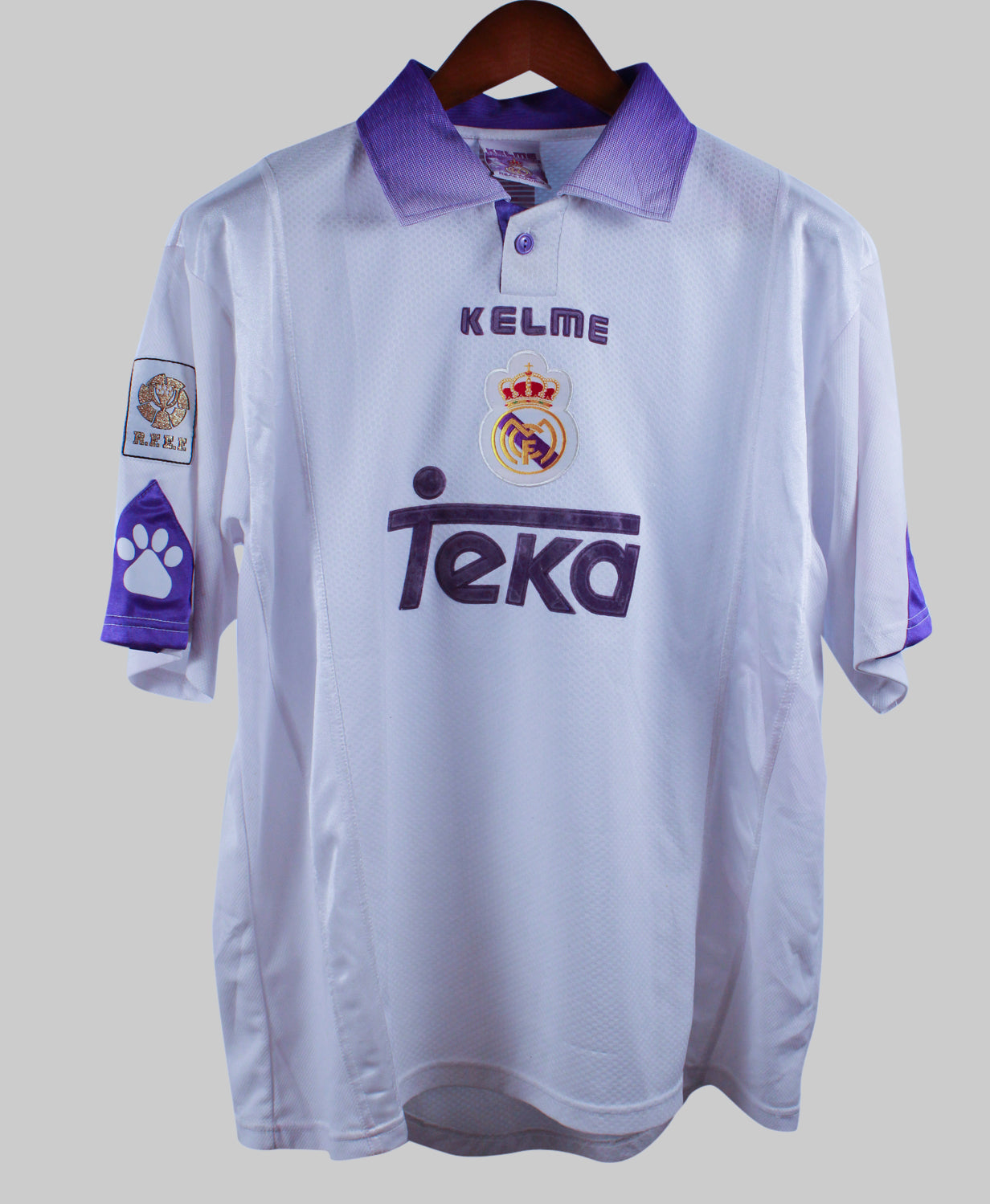 Real Madrid 1997-98 Raul Home Kit   (L)