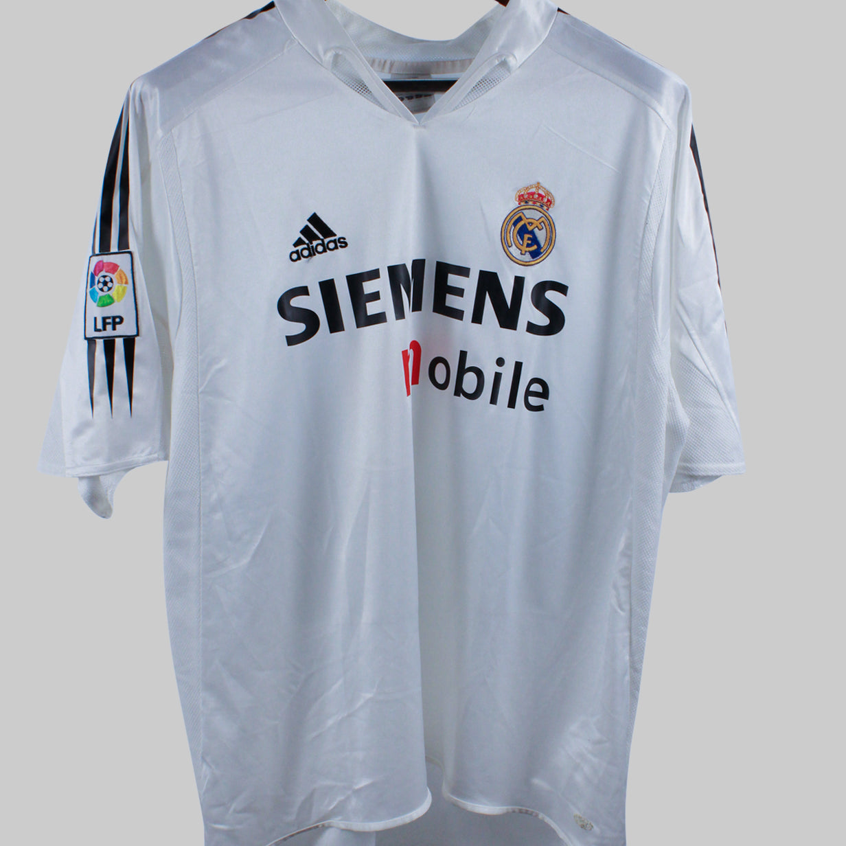 Real Madrid 2004-05 Ronaldo Home Kit   (XL)