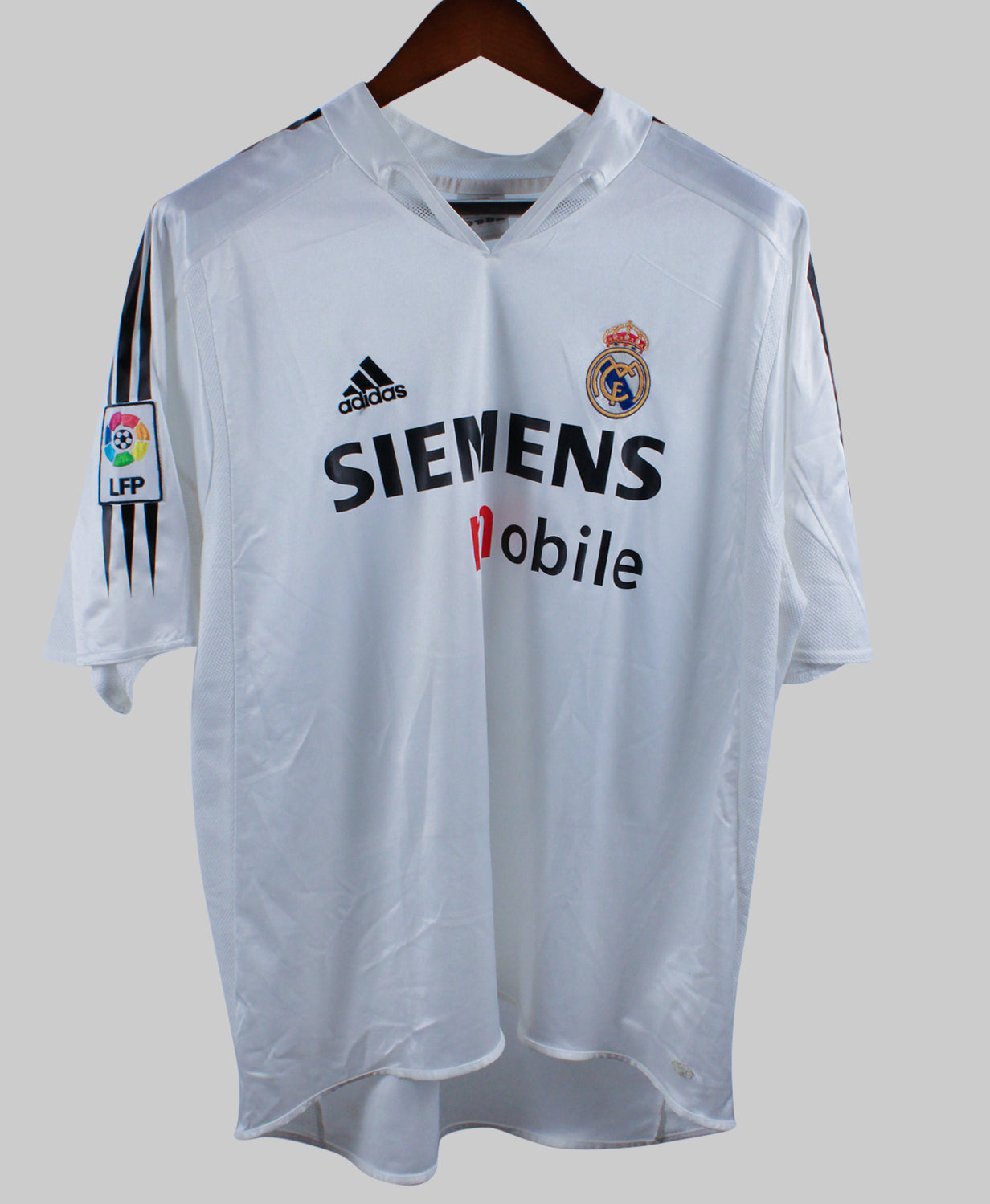 Real Madrid 2004-05 Ronaldo Home Kit   (XL)