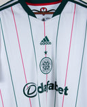 Celtic 2021-22 Kyogo Away Kit (XL)