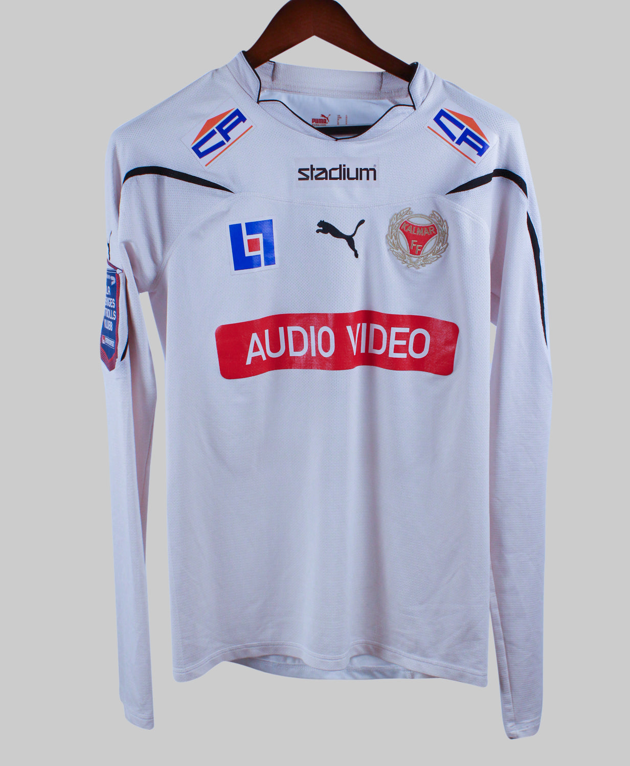 Kalmar FF 2009-10  Away Kit   (L)