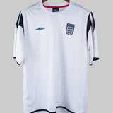 England 2002-03  Trainer Kit (L)