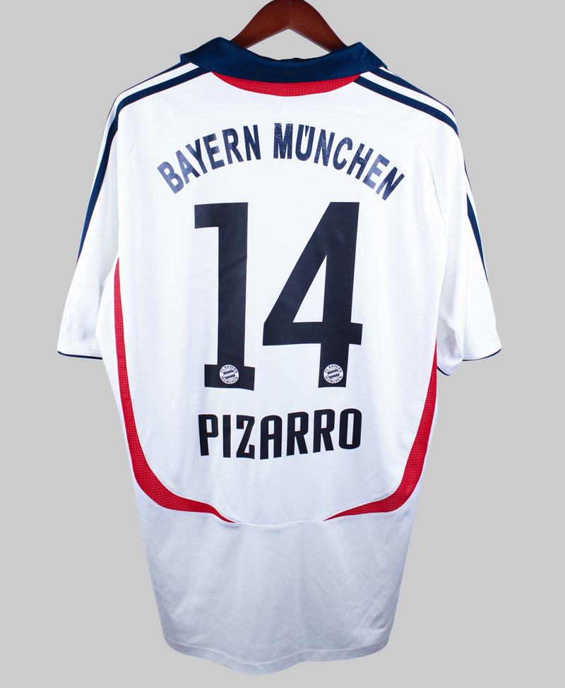 Bayern Munich 2007-08 Pizarro Away Kit (XL)