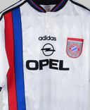 Bayern Munich 1996-97 Scholl Away Kit (M)