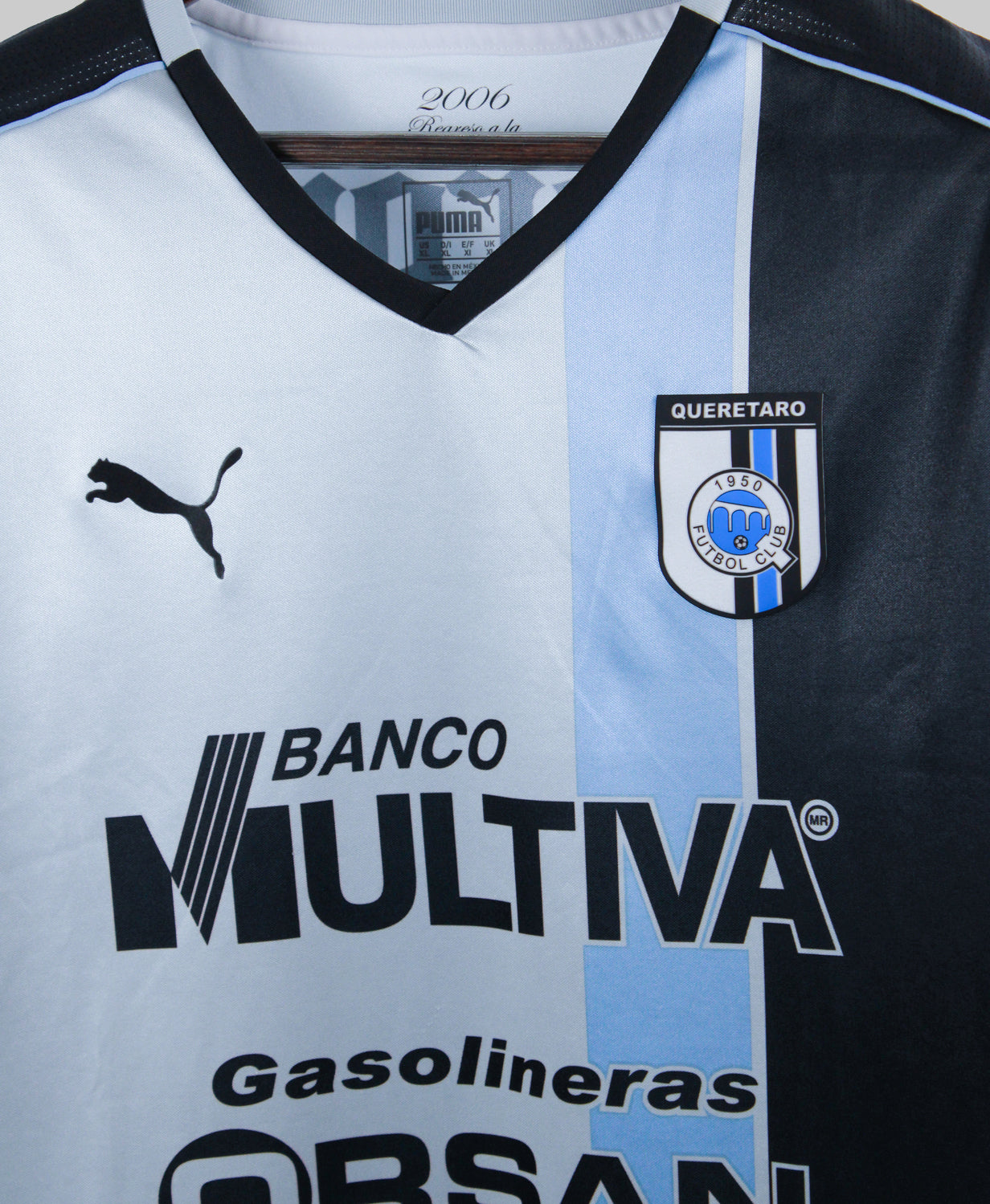 Queretaro 2016-17 Home Kit (XL)