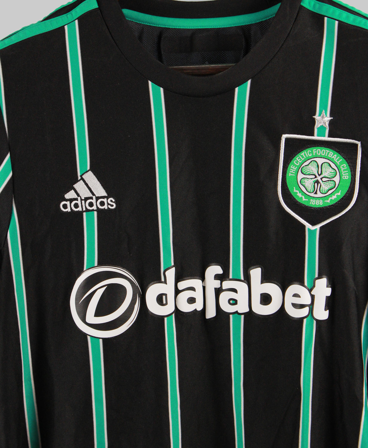 Celtic 2022-23 Away Kit (M)