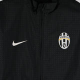 Juventus   Tracksuit (M)