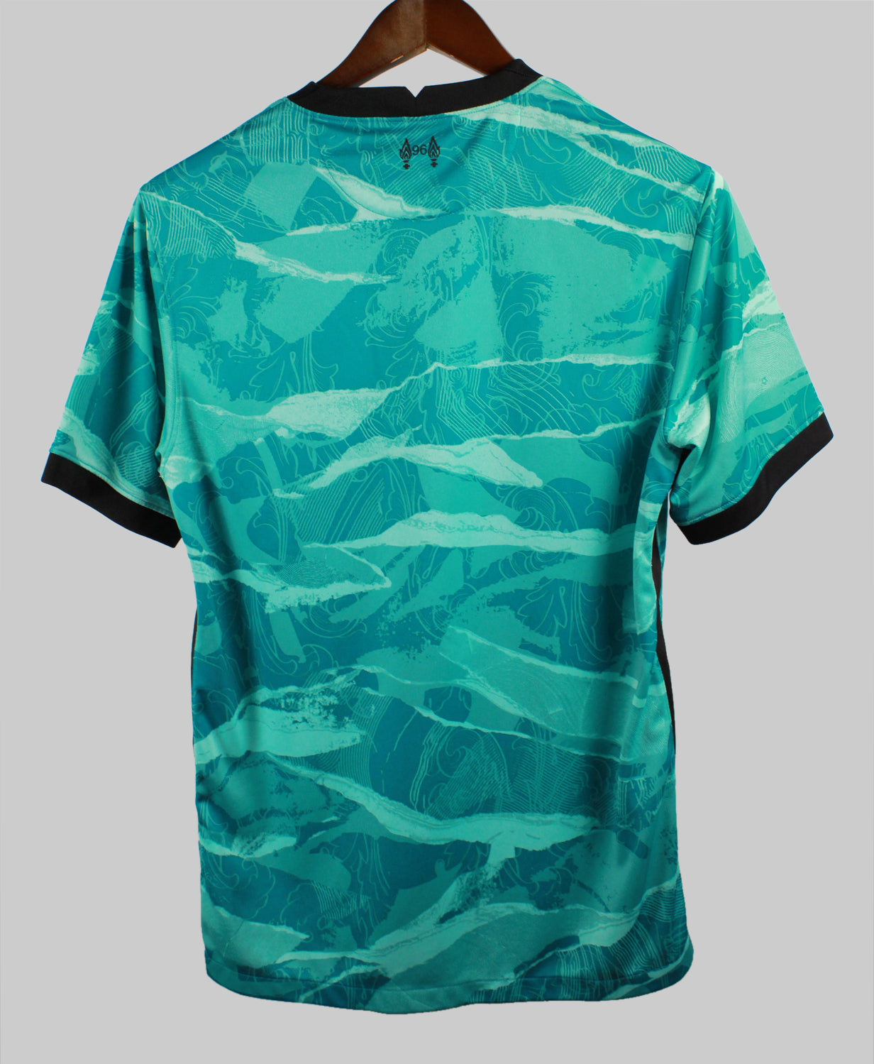 Liverpool 2020-21 Away Kit (M)