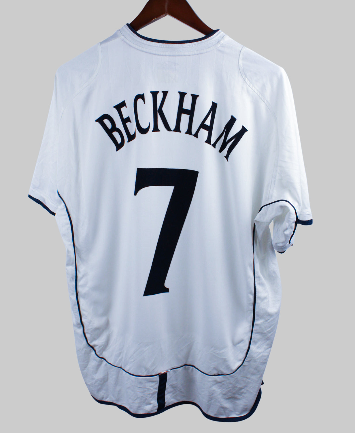England 2001-02 Beckham  Home Kit (XL)