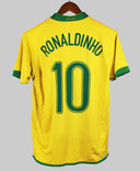 Brazil 2006-07 Ronaldinho Home Kit (M)