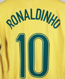 Brazil 2006-07 Ronaldinho Home Kit (M)