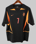 Netherlands 2002 Seedorf Away Kit (L)