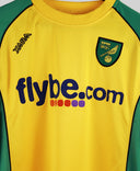 Norwich City 2006-08 Home Kit (L)