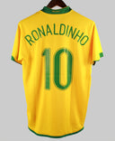 Brazil 2006-07 Ronaldinho Home Kit  (M)