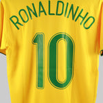 Brazil 2006-07 Ronaldinho Home Kit  (M)