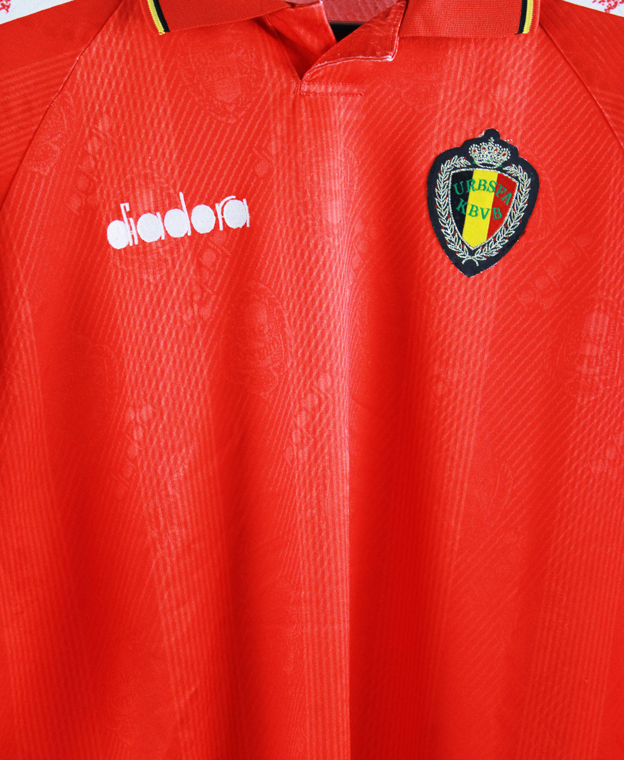 Belgium 1994-95  Long Sleeve Home Kit  (M)