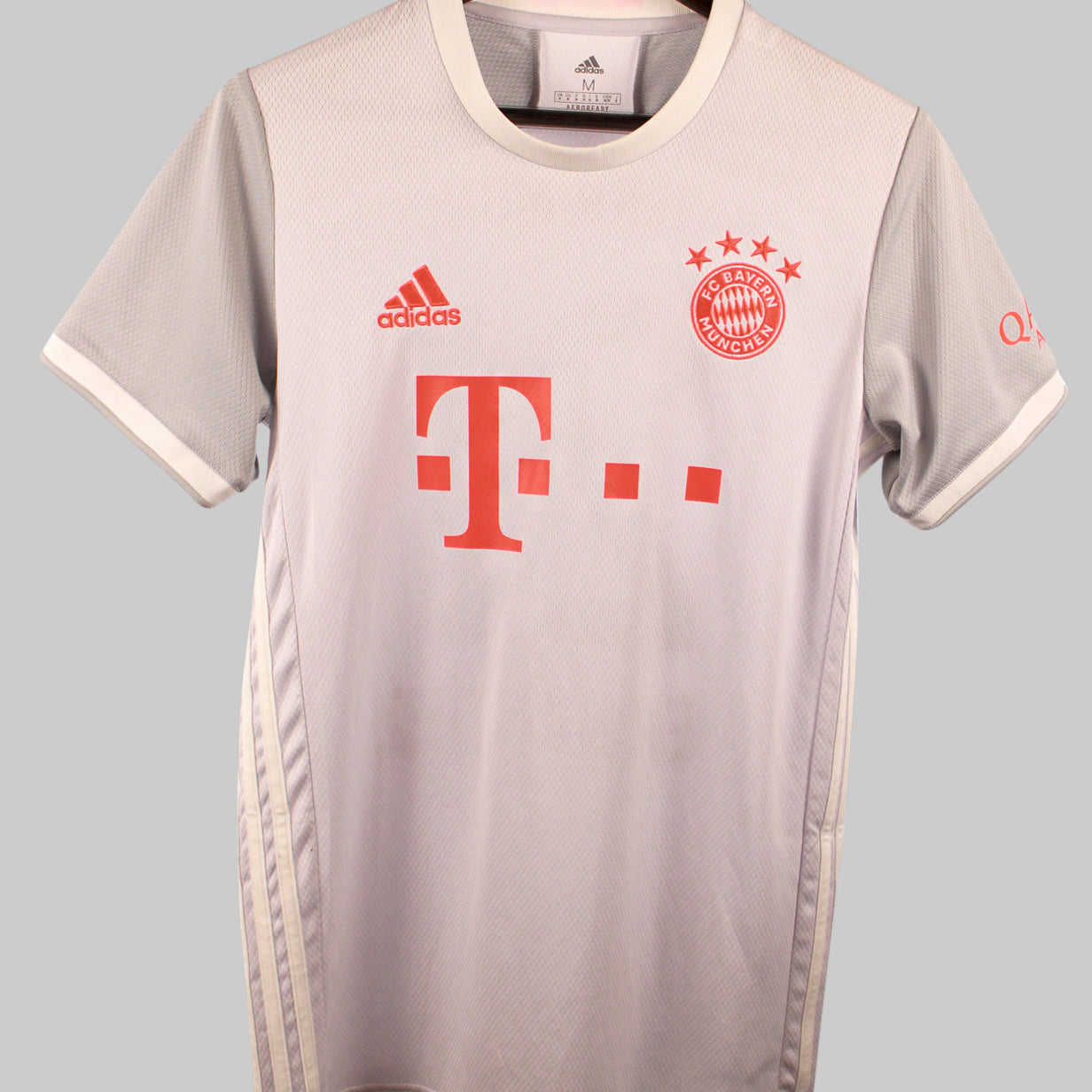 Bayern Munich 2020-21 Hernandez Away Kit (M)