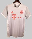 Bayern Munich 2020-21 Hernandez Away Kit (M)