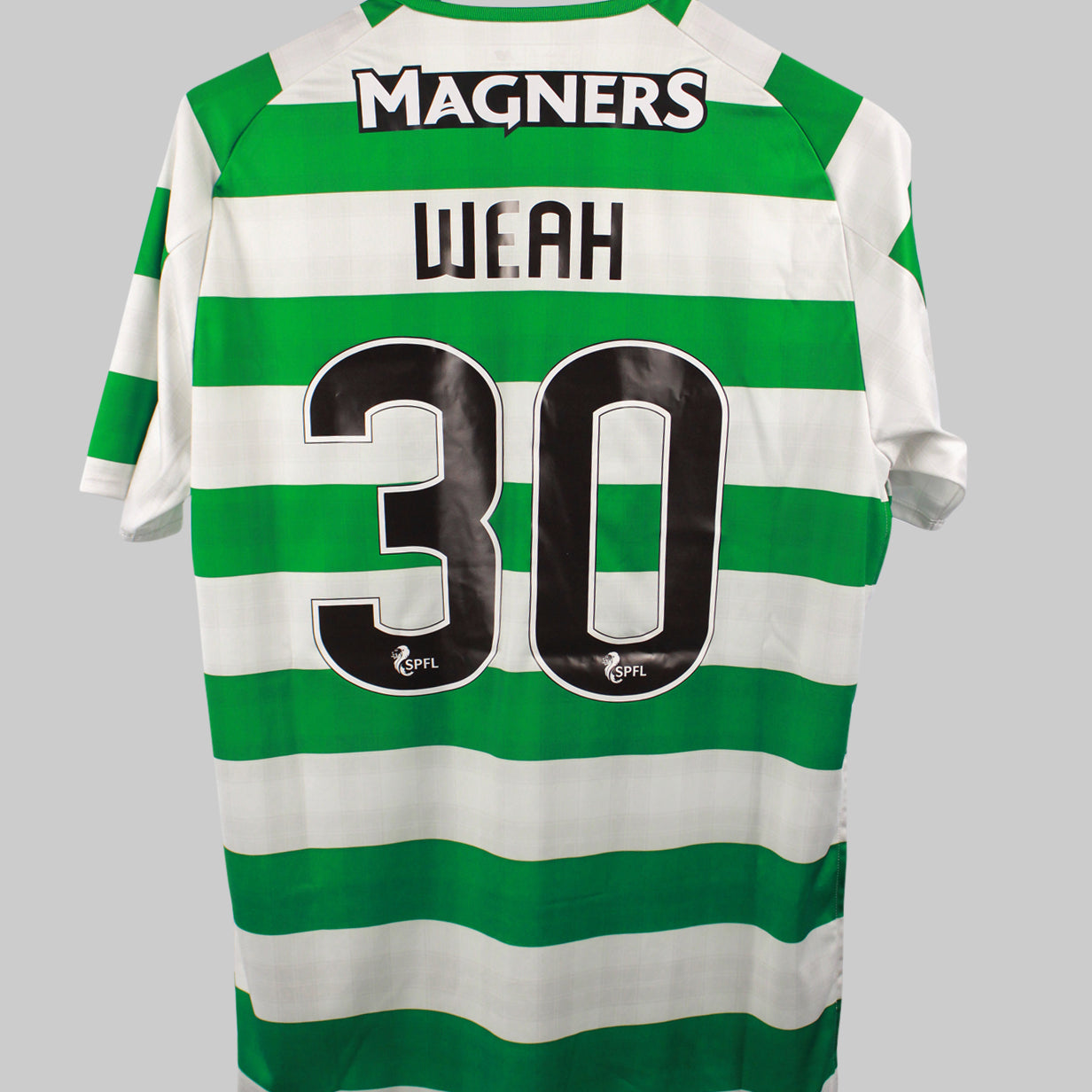 Celtic 2018-19 Weah Home kit (L)