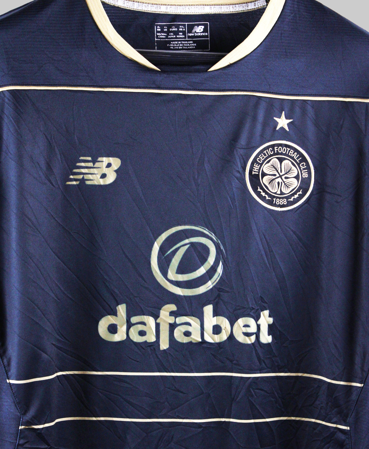 Celtic 2016-17  Away Kit (L)