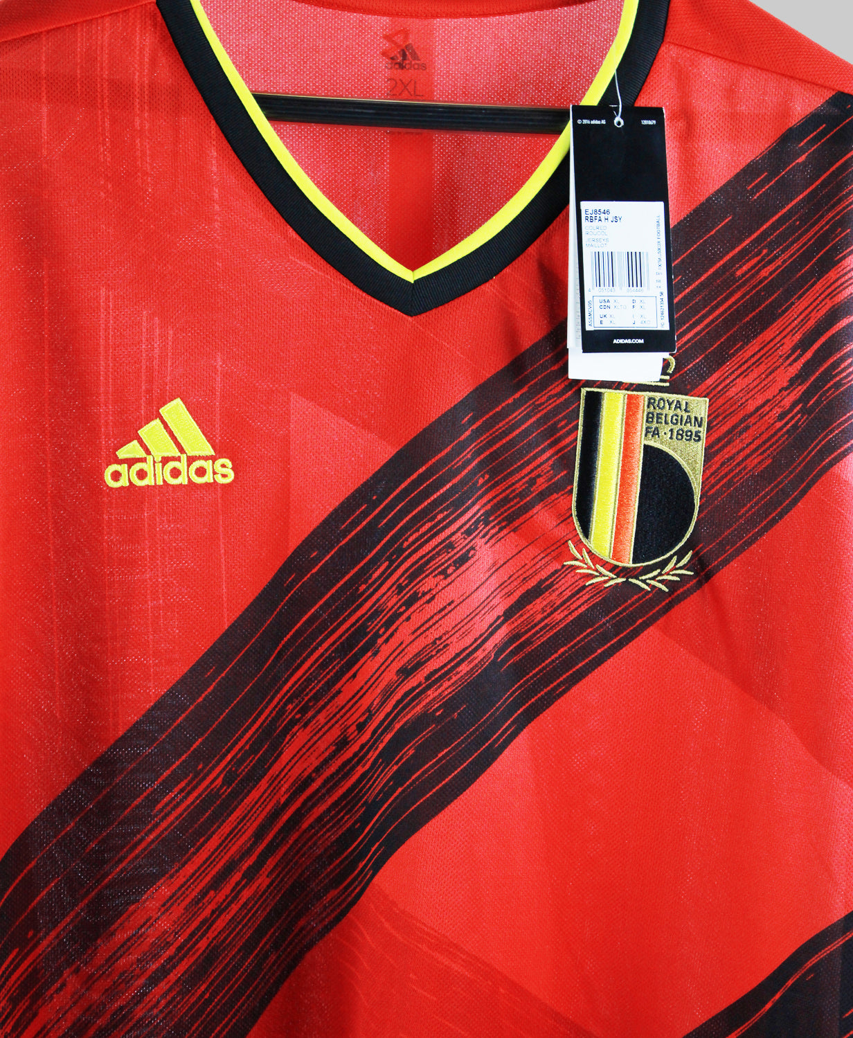 Belgium 2021-22 Home Kit (2XL)