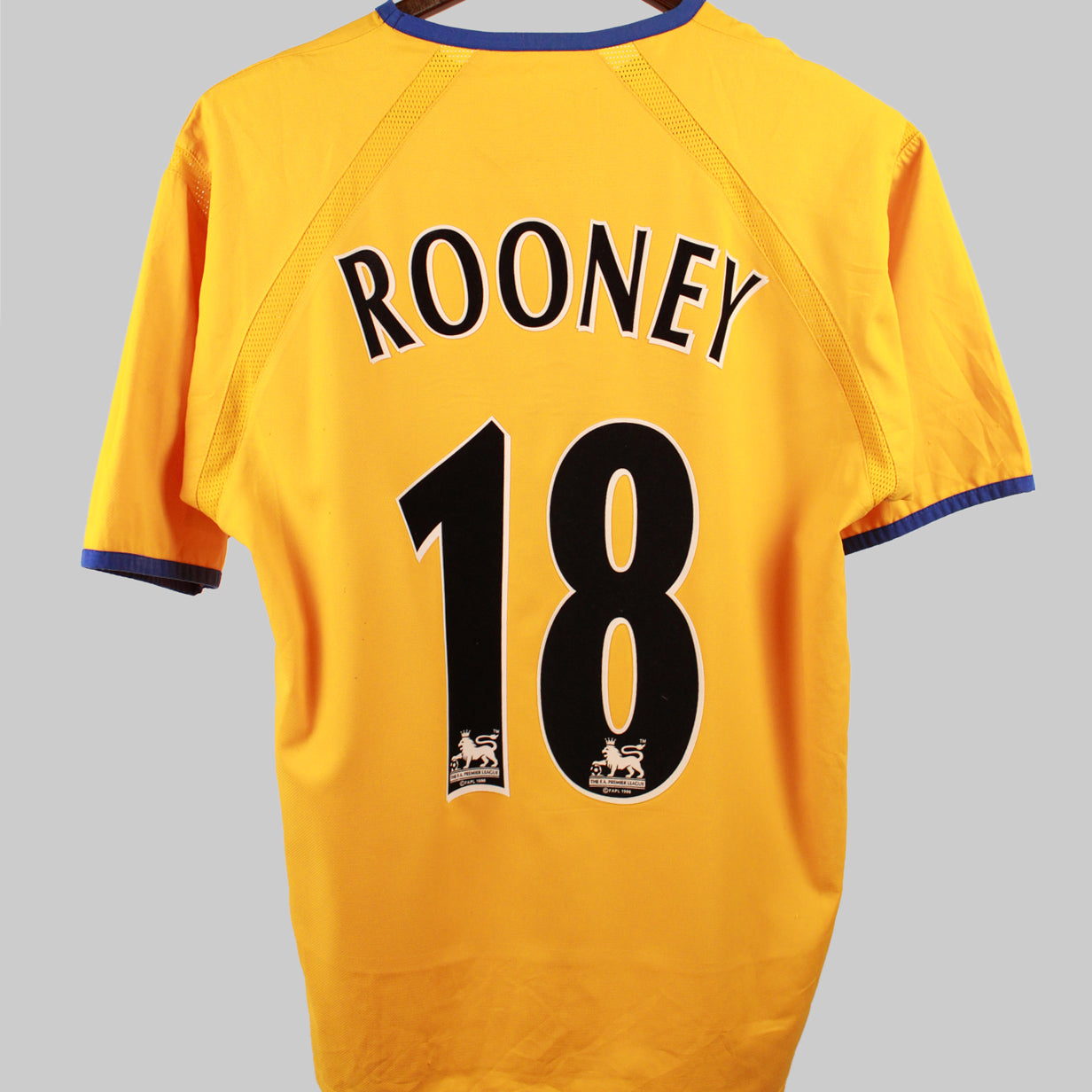 Everton 2003-04 Rooney Away Kit (M)
