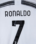 Juventus 2020-21 Ronaldo Home Kit (XL)