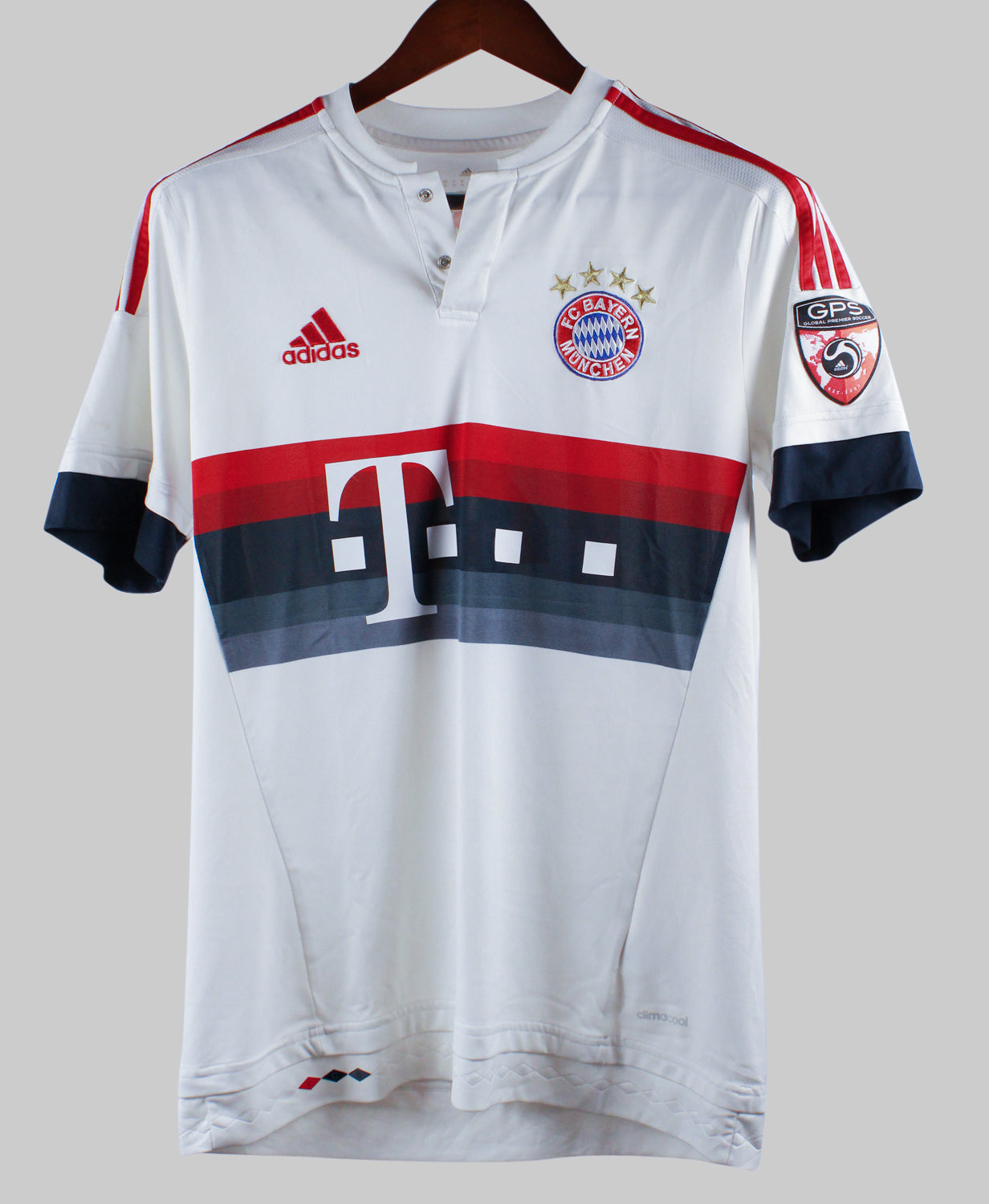Bayern Munich 2015-16 Alonso Away Kit  (M)