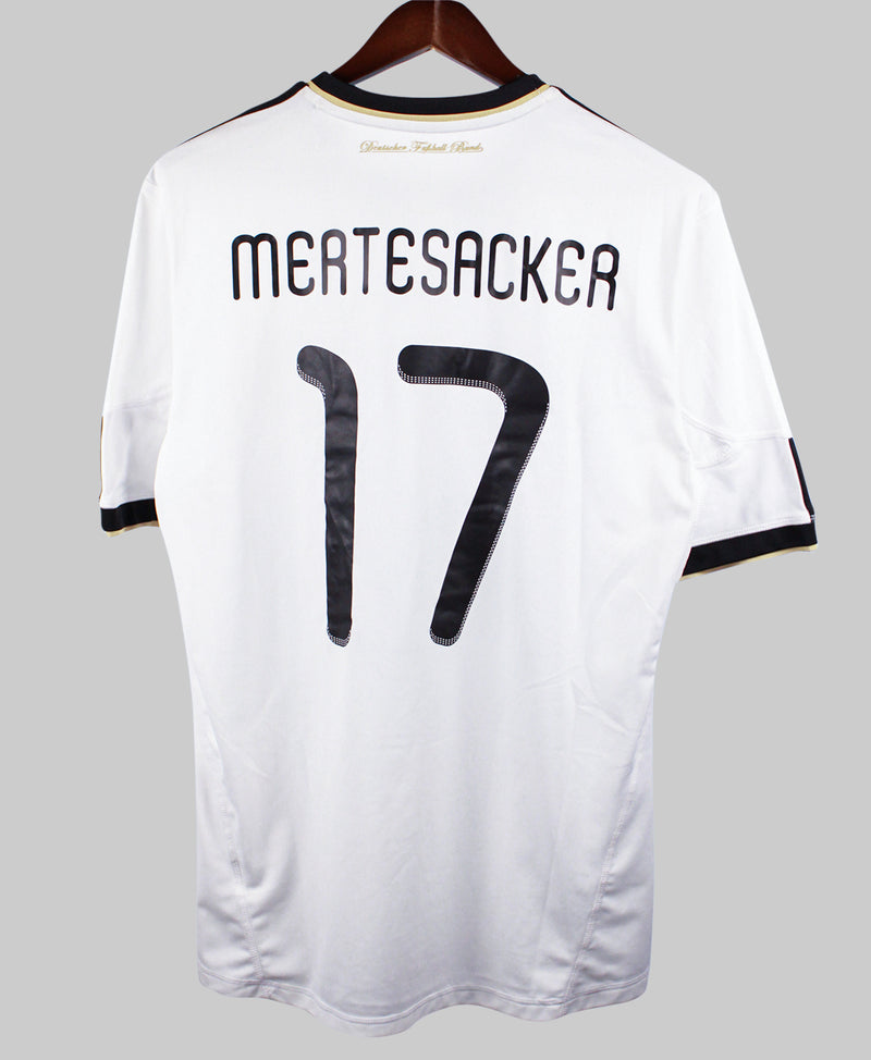 Germany 2010 Mertesacker Home Kit (L)