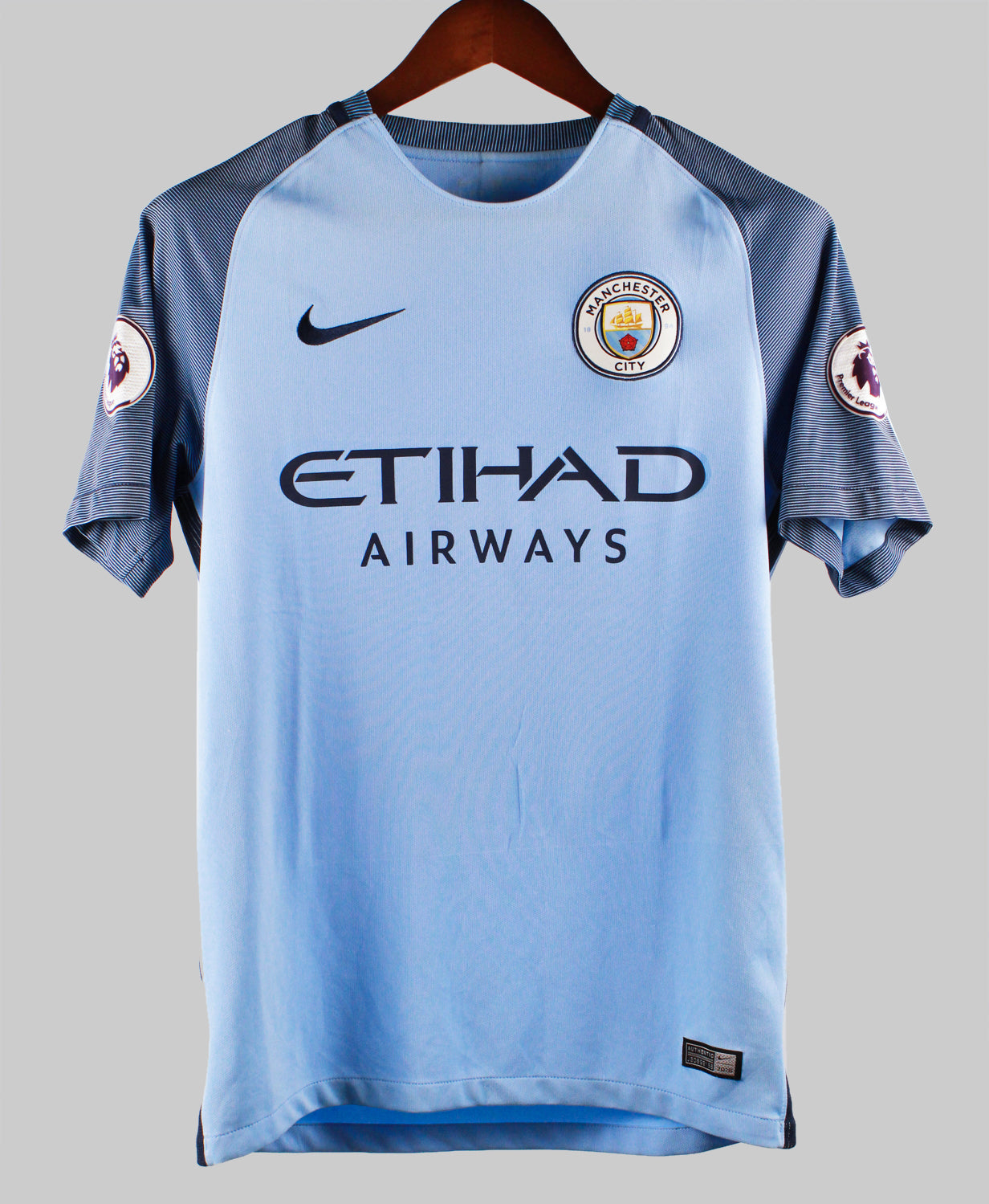 Manchester City 2016-17 Kun Aguero Home Kit  (S)