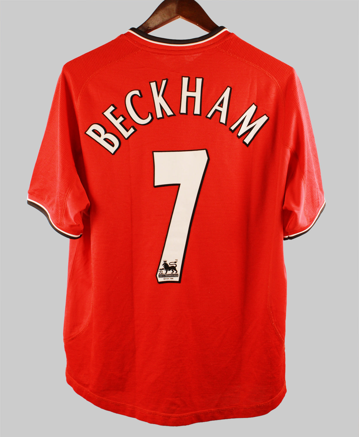 Manchester United 2000-01 Beckham Home Kit  (M)